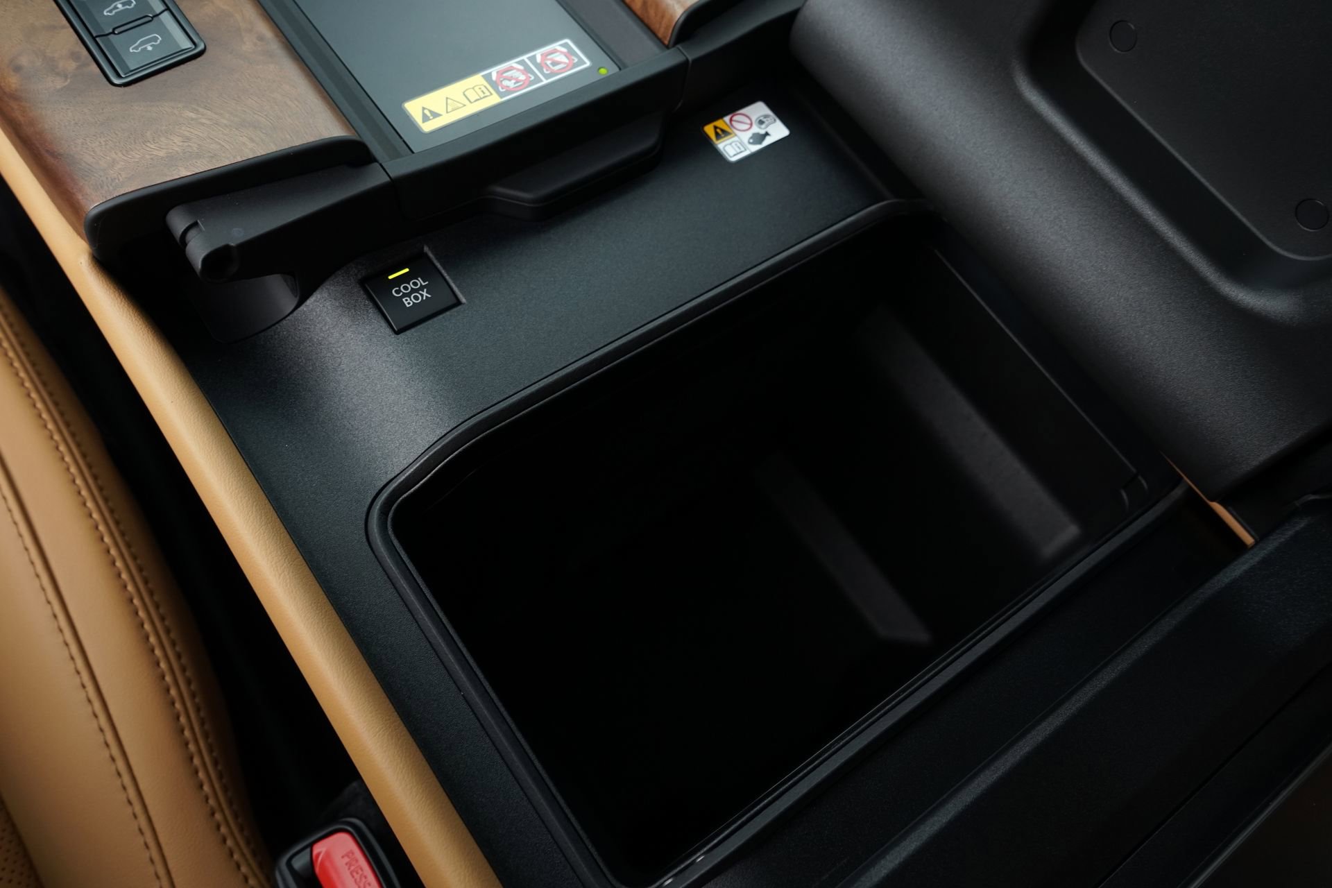 Used 2026 Lexus LX 700h Luxury image 20