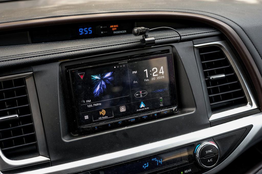 Used 2017 Toyota Highlander Plus image 39