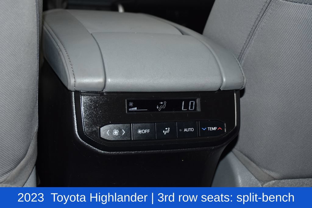 Used 2023 Toyota Highlander LE AWD/4WD image 25