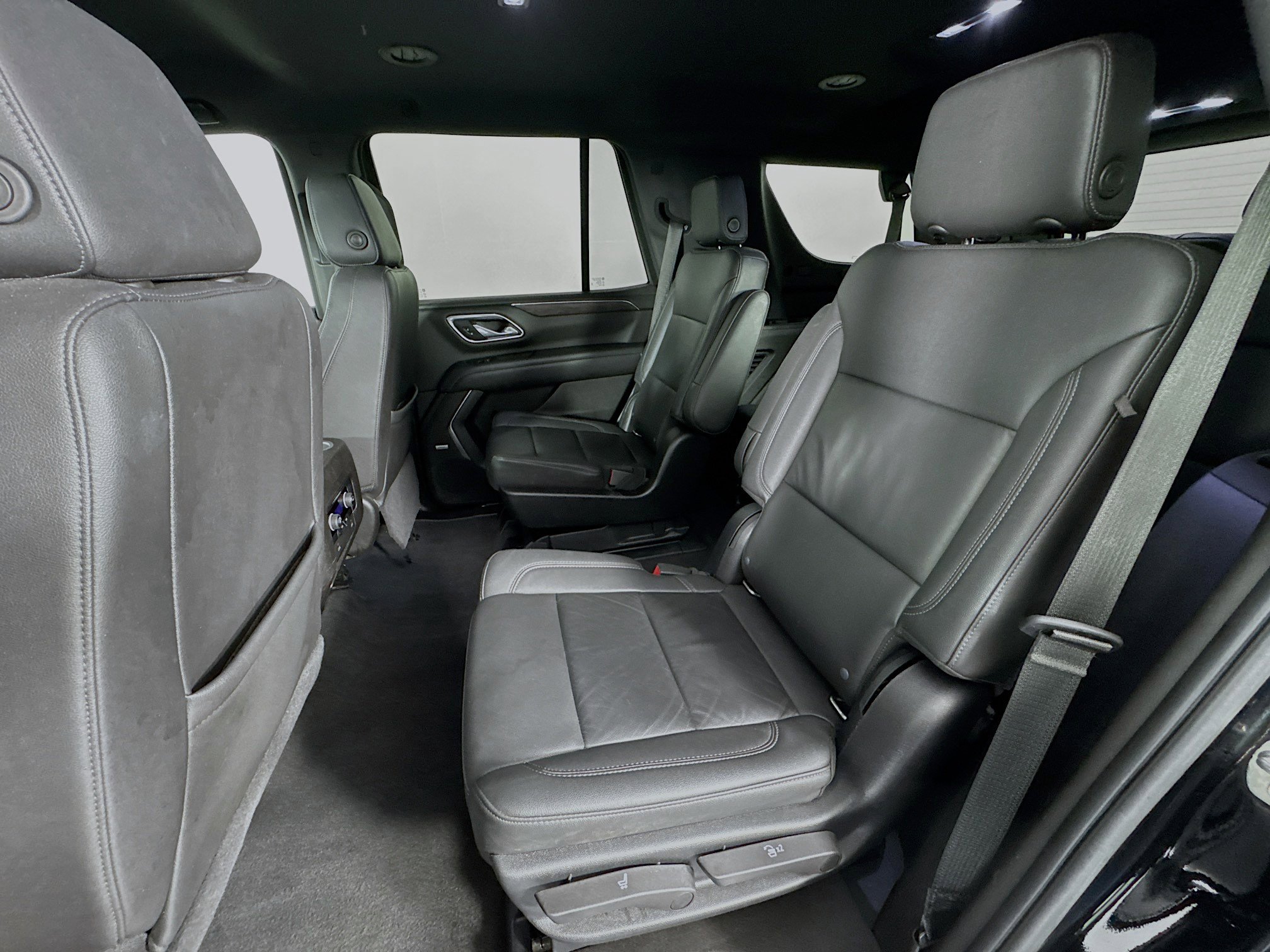 Used 2021 Chevrolet Tahoe LT image 24