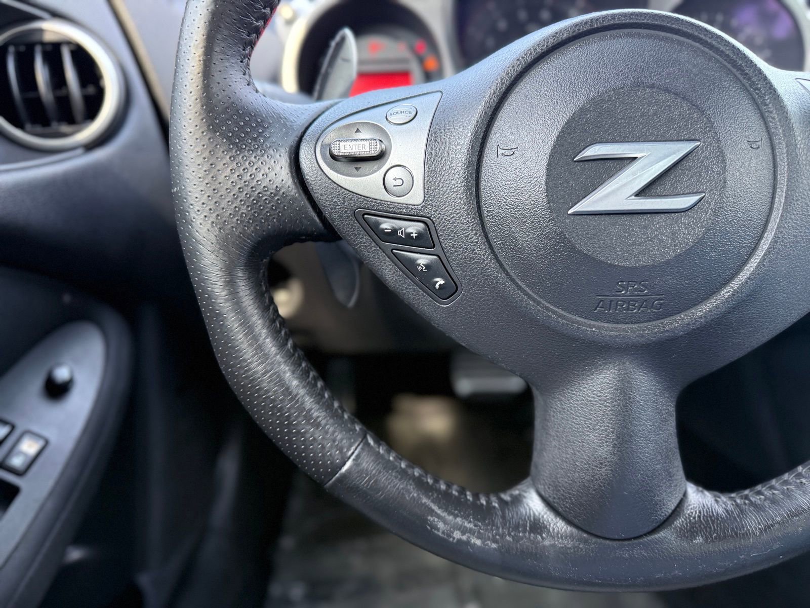 Used 2017 Nissan 370Z Touring Sport RWD image 25