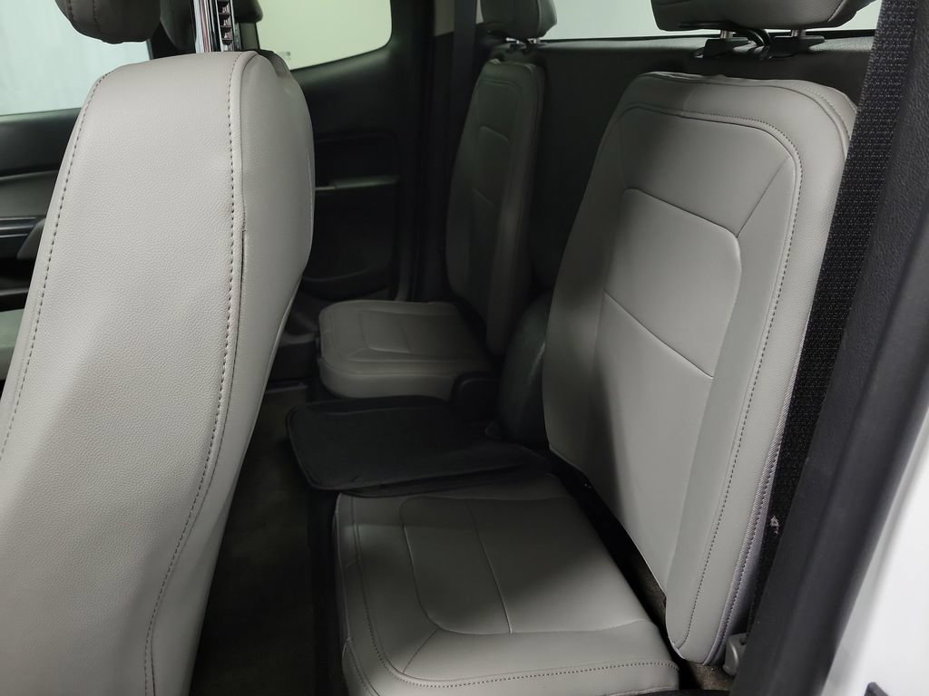 Used 2015 Chevrolet Colorado W/T RWD image 25