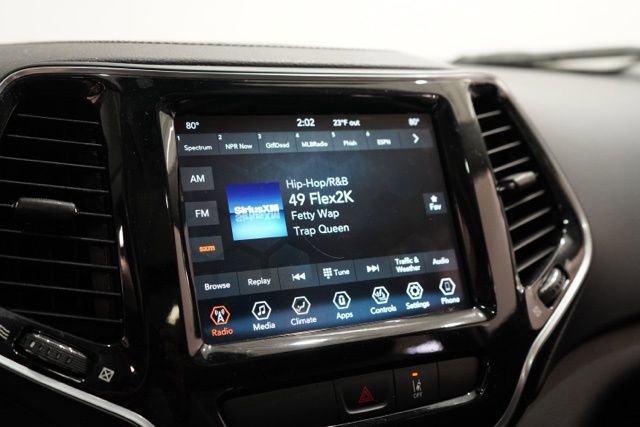 Used 2022 Jeep Cherokee Limited image 25