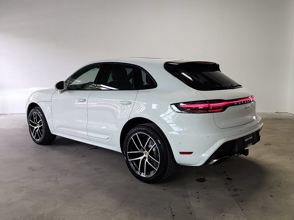 New 2026 Porsche Macan AWD/4WD image 3