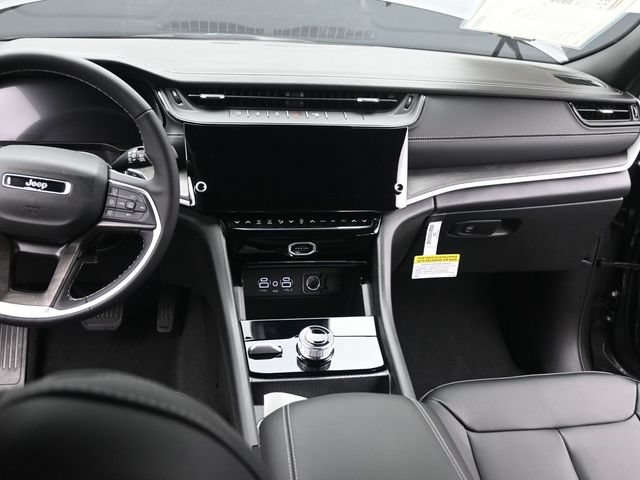 New 2026 Jeep Grand Cherokee Limited AWD/4WD image 24