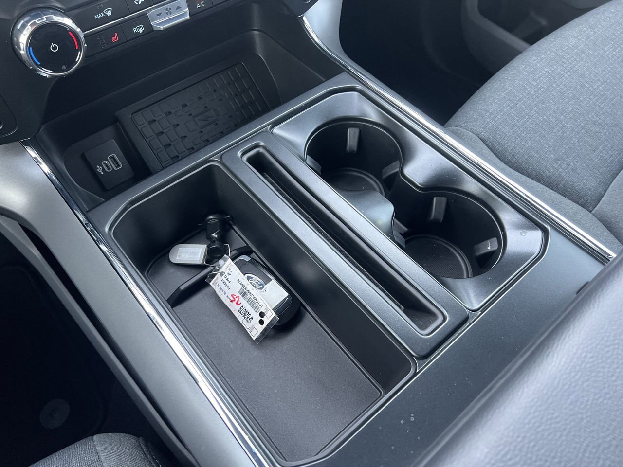 New 2025 Ford F150 XLT w/ Equipment Group 302A MID image 12