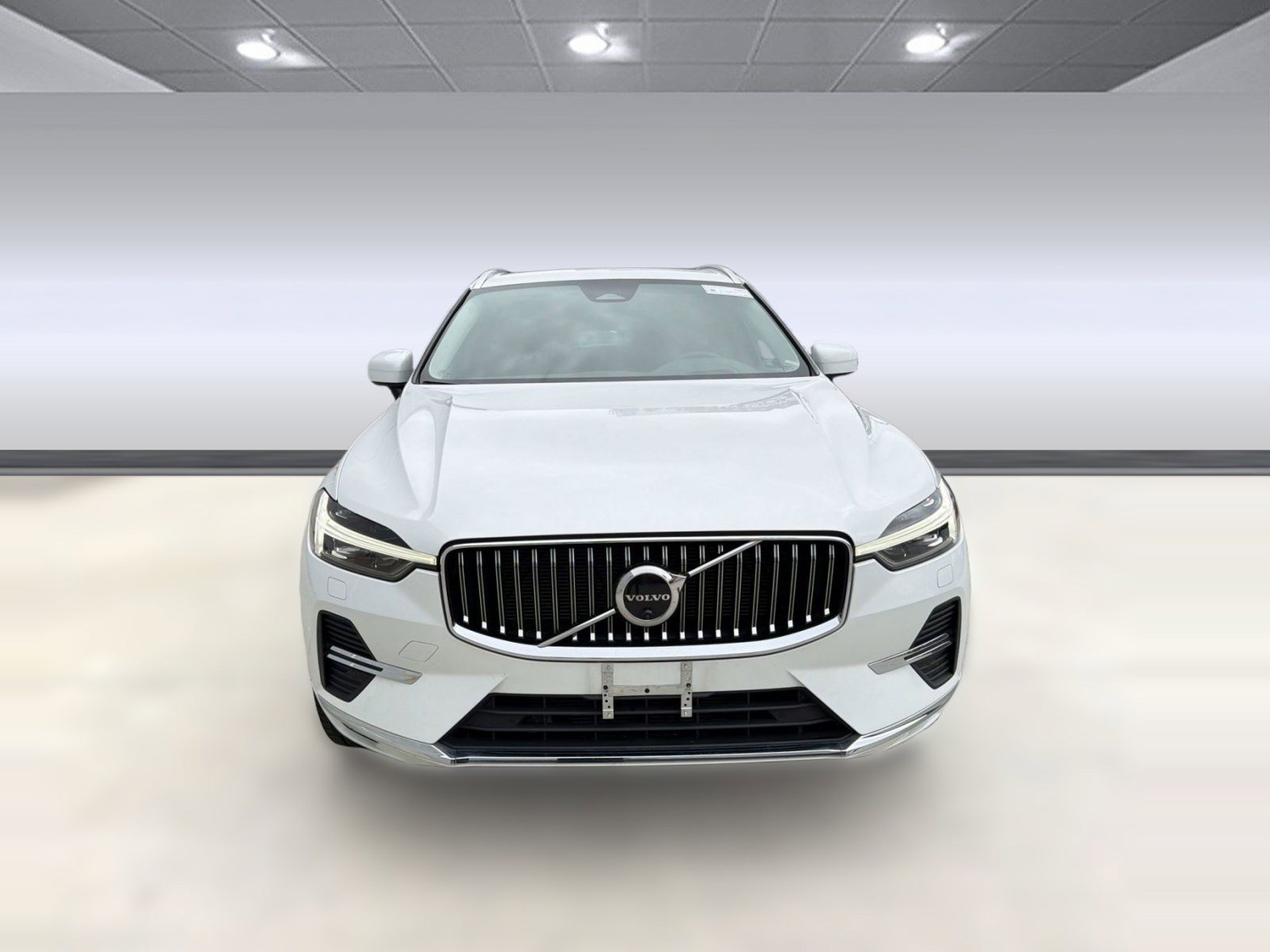 Certified 2023 Volvo XC60 B5 Ultimate w/ Climate Package image 6