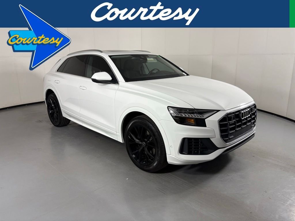 Used 2023 Audi Q8 Premium AWD/4WD video 1