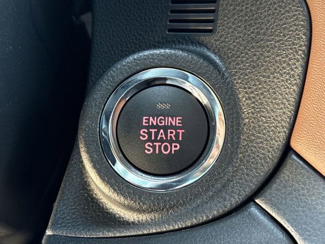 Certified 2025 Subaru Outback Touring image 27