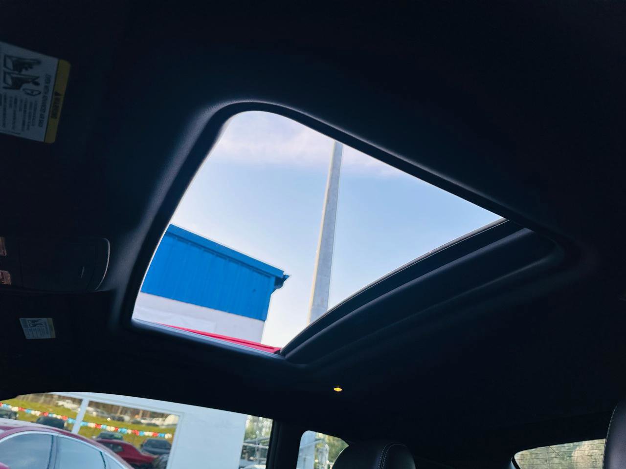 Used 2014 Dodge Challenger SRT8 image 29