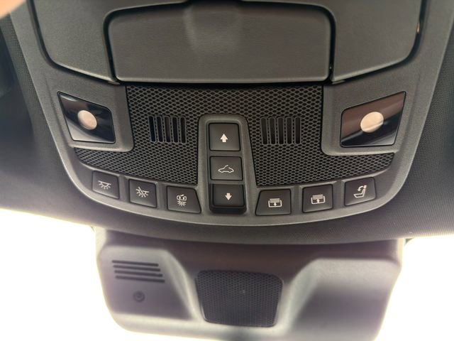 Used 2024 Lincoln Navigator Reserve w/ Monochromatic Package AWD/4WD image 37