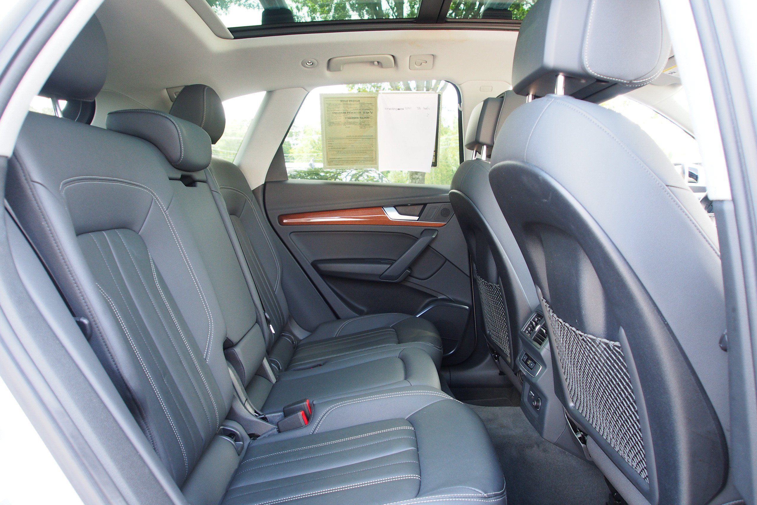 Used 2023 Audi Q5 2.0T Premium w/ Convenience Package AWD/4WD image 15