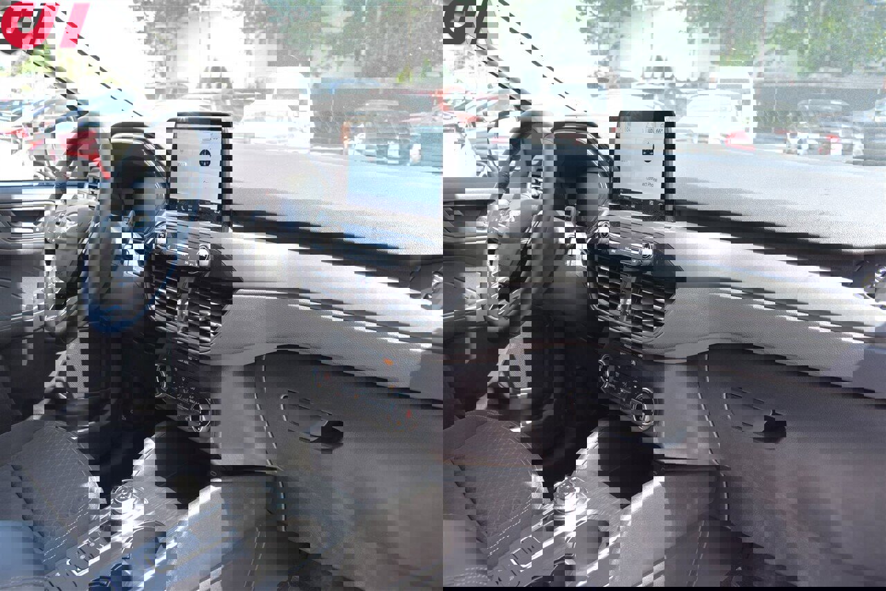 Used 2023 Ford Escape Active image 11