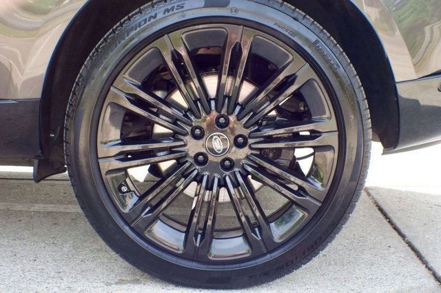 Used 2025 Land Rover Range Rover Long Wheelbase SE AWD/4WD image 53