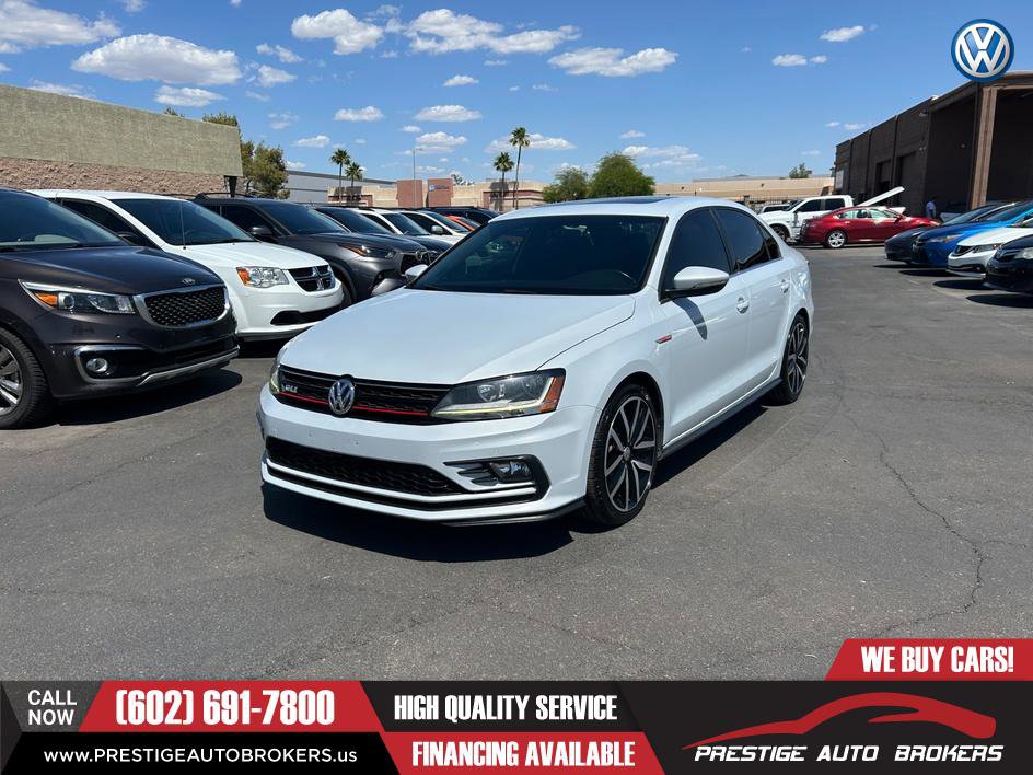 Used 2018 Volkswagen Jetta GLI FWD image 1