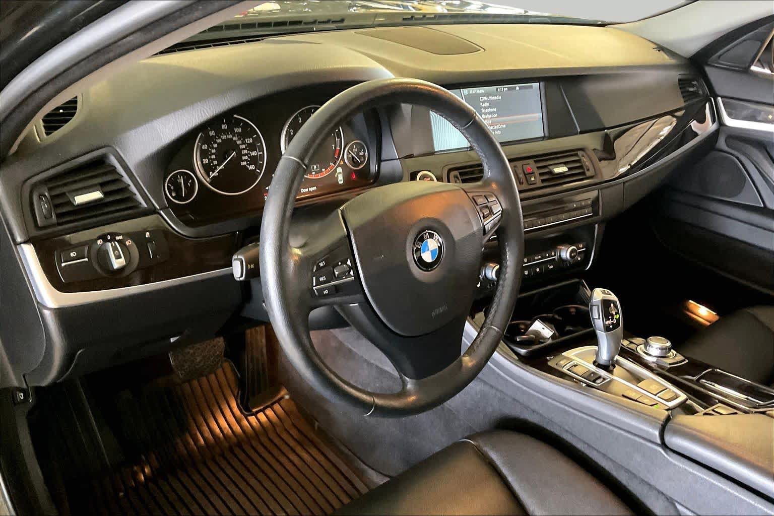 Used 2012 BMW 535i xDrive Sedan AWD/4WD image 15