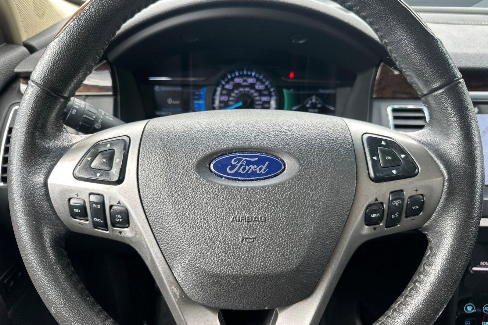 Used 2019 Ford Flex Limited image 16