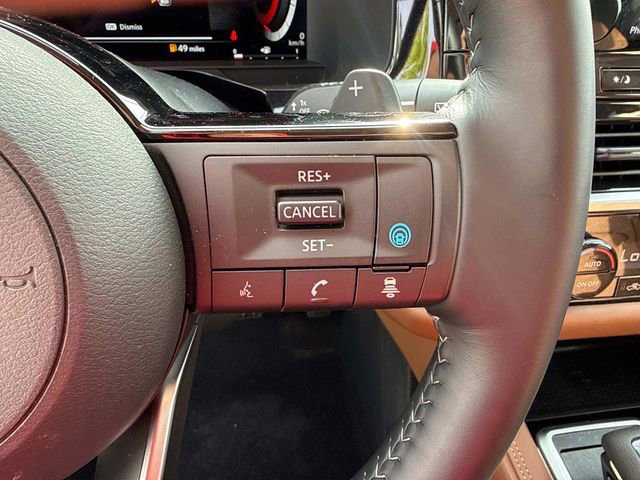 Used 2025 Nissan Pathfinder Platinum w/ Cargo Package image 30