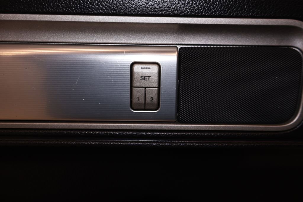 Used 2008 Lincoln MKZ FWD image 12