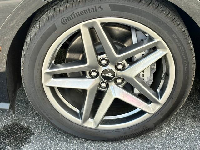 Used 2025 Ford Mustang GT Premium image 32