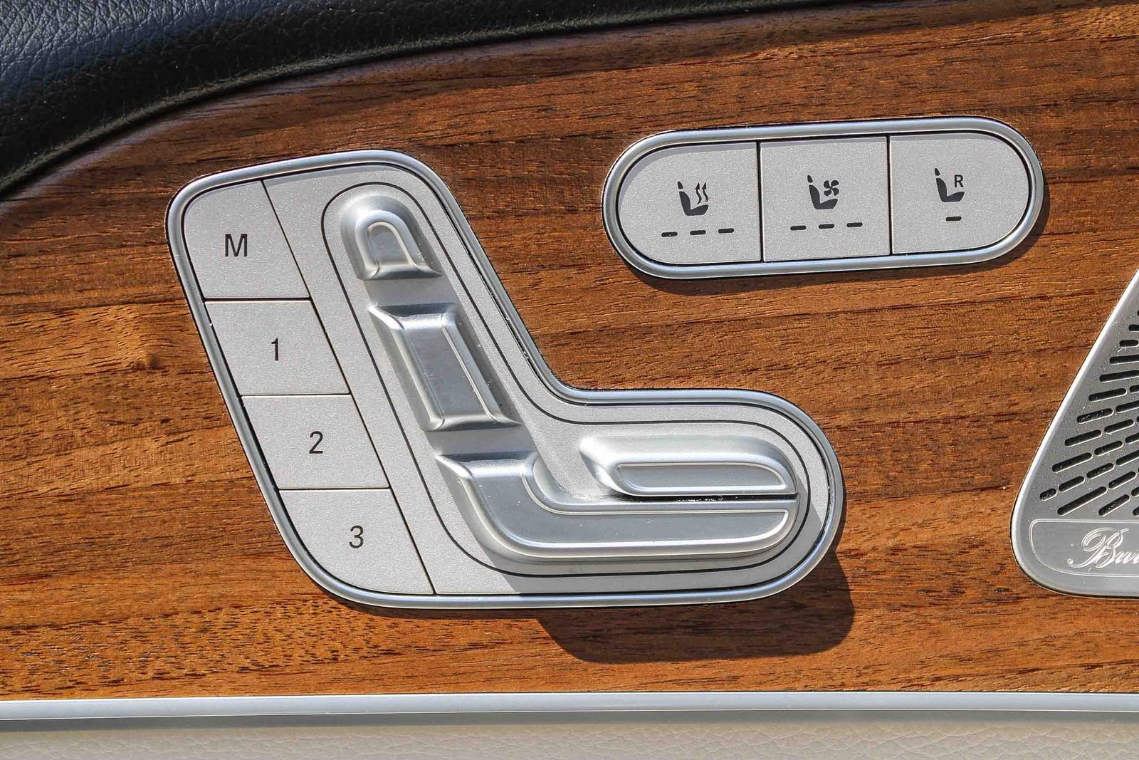 Certified 2024 Mercedes-Benz GLS 450 4MATIC image 25