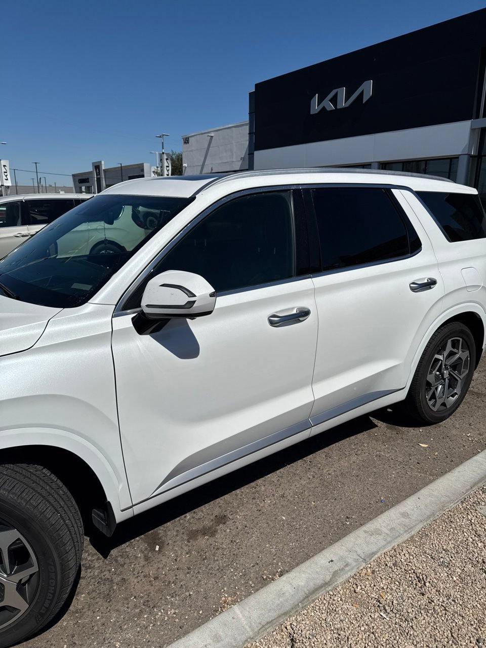 Used 2022 Hyundai Palisade Calligraphy AWD/4WD image 3