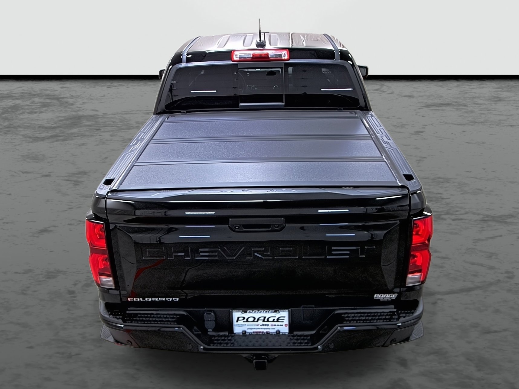 Used 2023 Chevrolet Colorado Z71 w/ Z71 Convenience Package 2 image 3