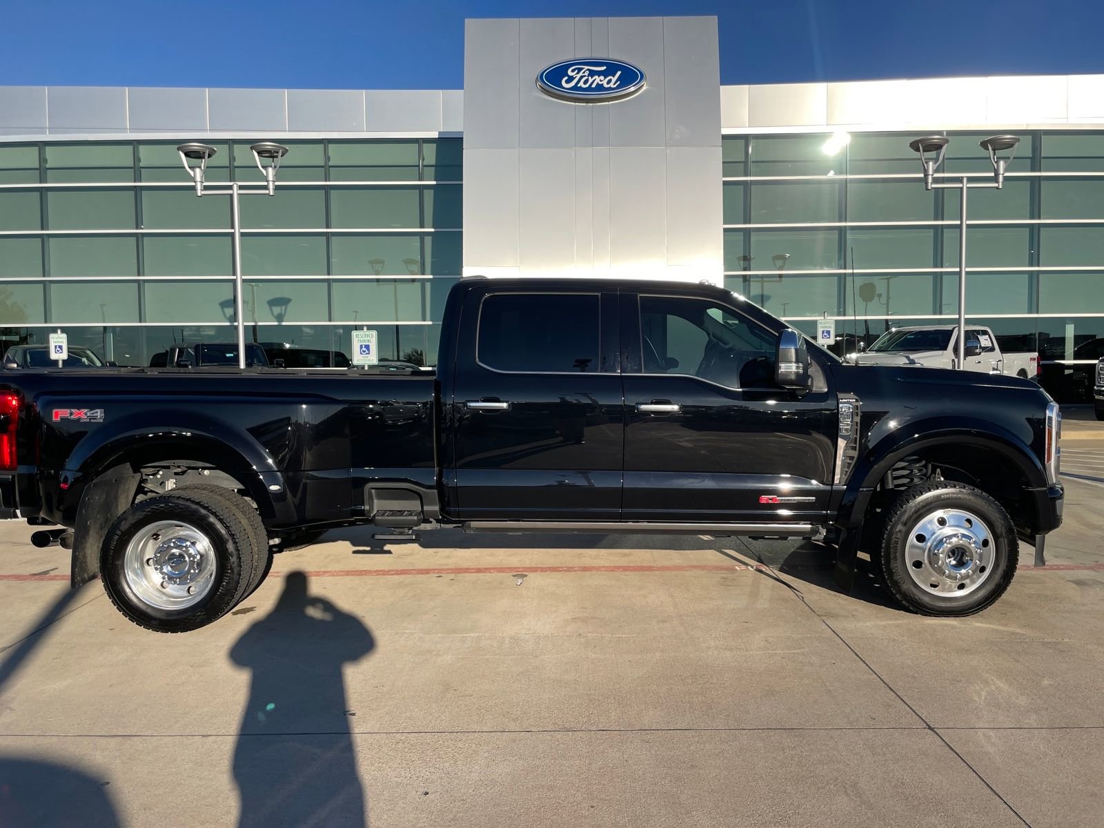 Used 2024 Ford F450 Limited w/ FX4 Off-Road Package image 6