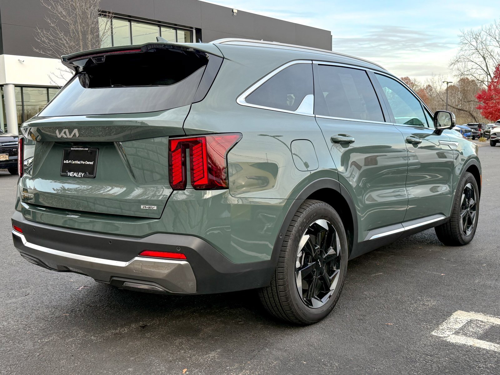 Certified 2025 Kia Sorento SX Prestige image 8