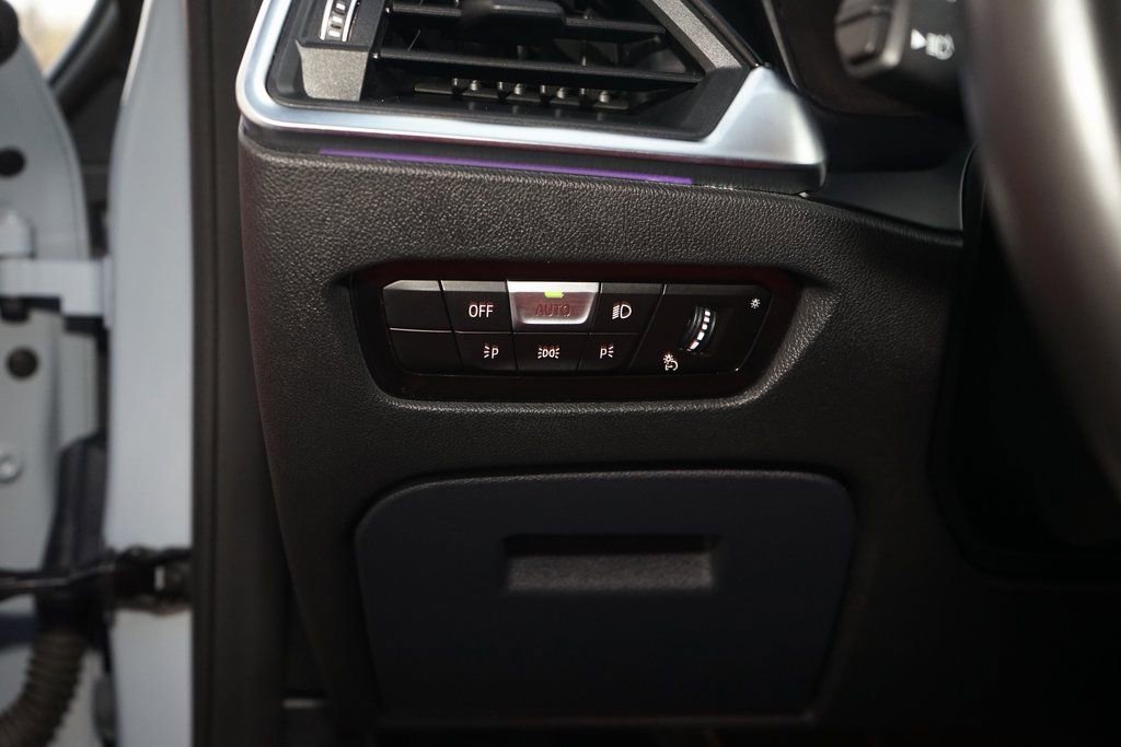 Used 2021 BMW M4 Coupe w/ Executive Package image 28