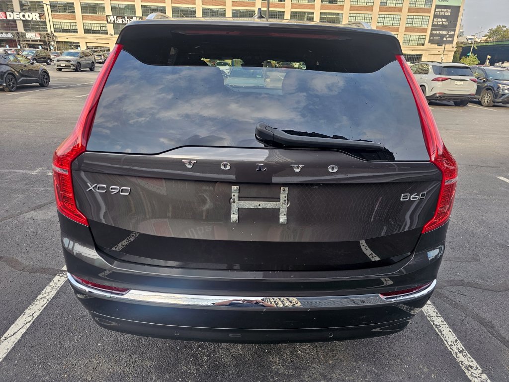 Certified 2024 Volvo XC90 B6 Ultimate AWD/4WD image 34