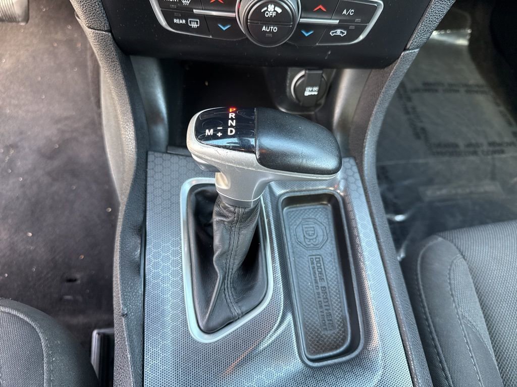 Used 2017 Dodge Charger SXT image 15
