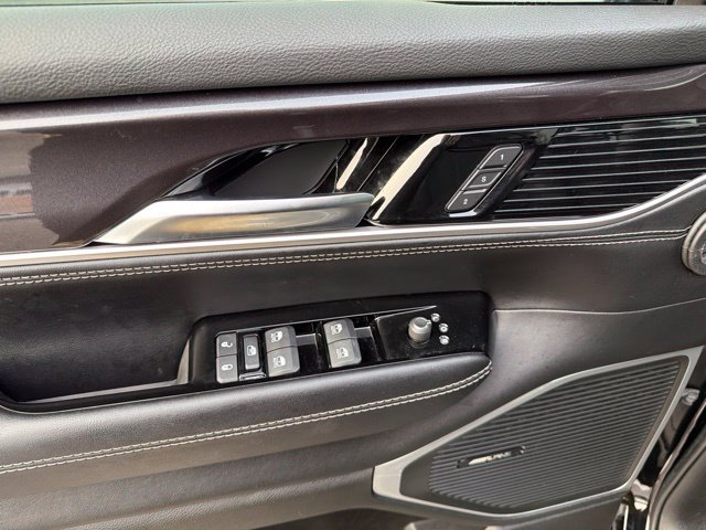 Used 2024 Jeep Wagoneer 2WD w/ Convenience Group I image 12