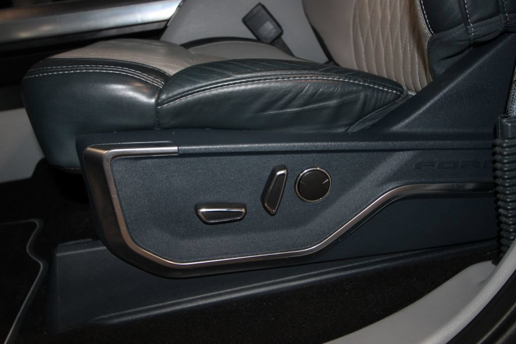 Used 2023 Ford F150 Limited AWD/4WD image 9
