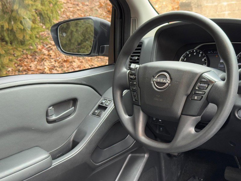 Used 2022 Nissan Frontier S w/ Technology Package image 12