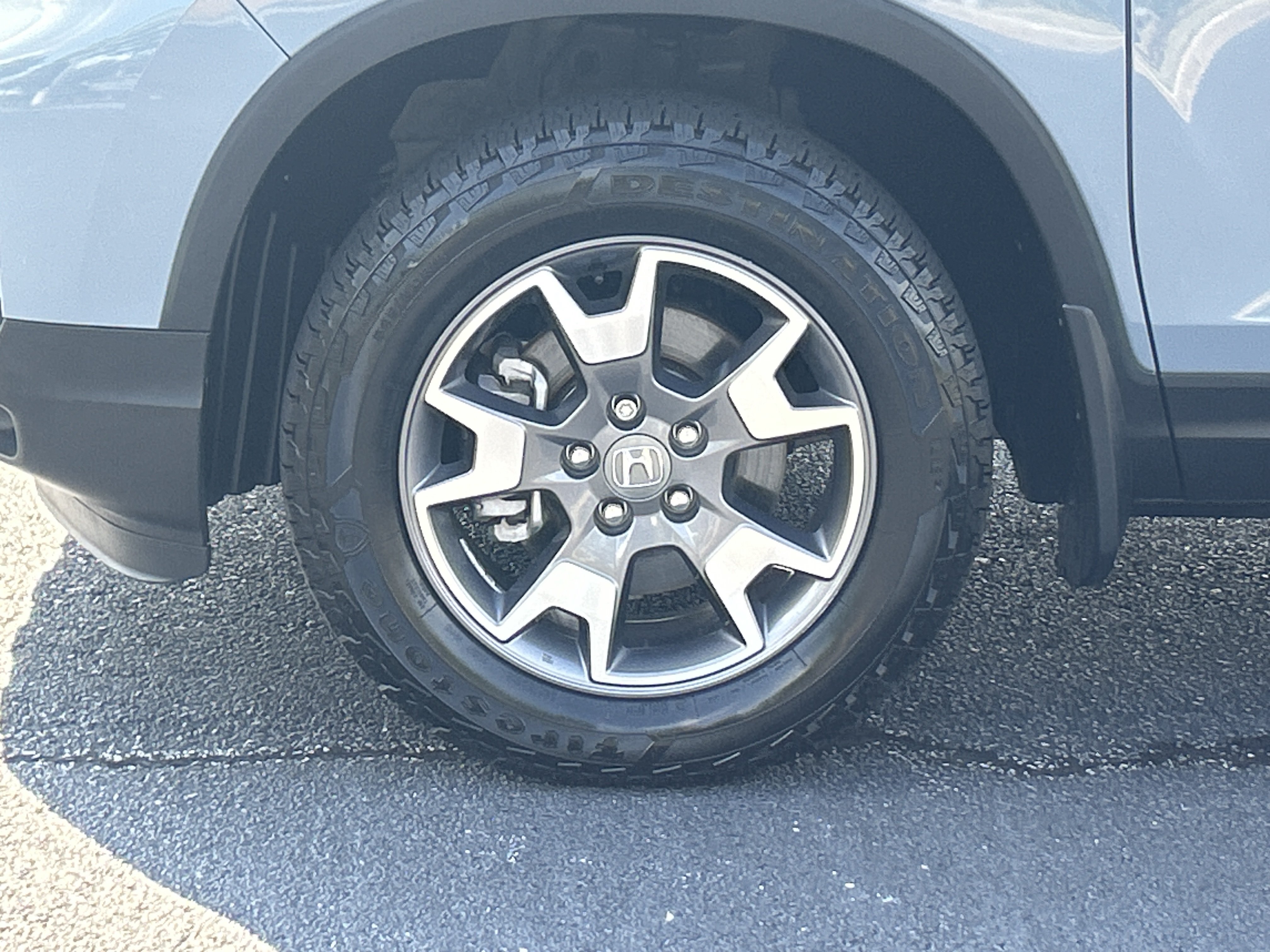 Certified 2022 Honda Passport TrailSport image 32