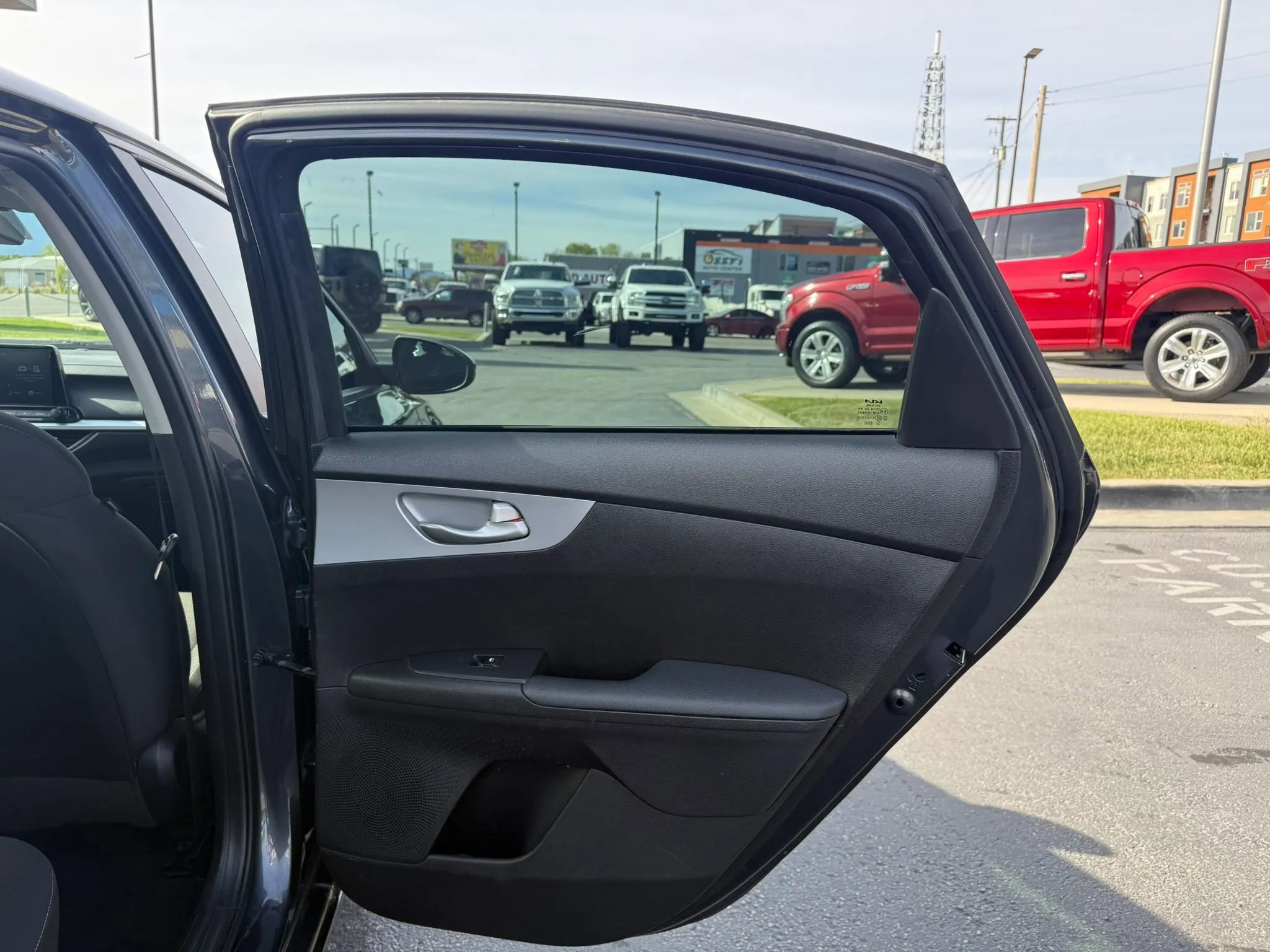 Used 2023 Kia Forte LXS FWD image 18
