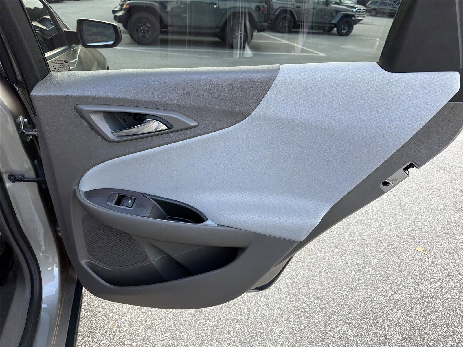 Used 2022 Chevrolet Malibu LT FWD image 15