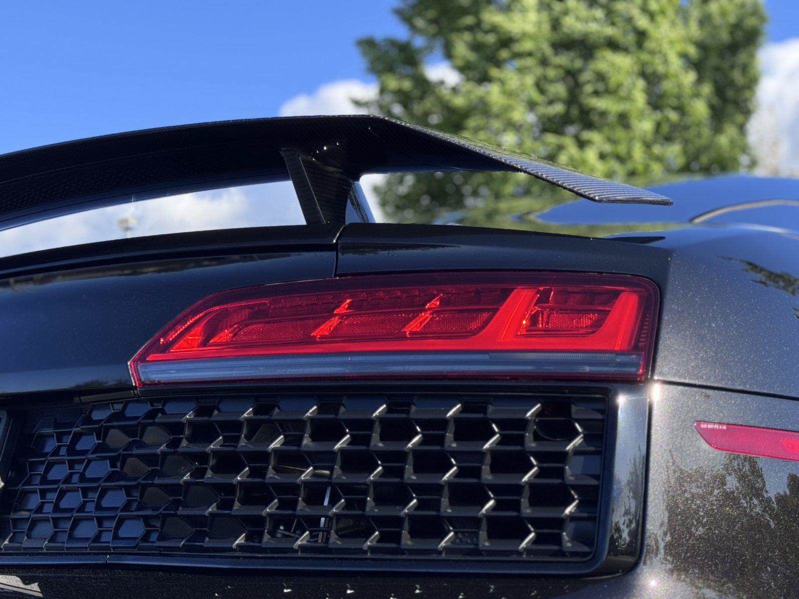 Used 2020 Audi R8 V10 performance AWD/4WD image 32