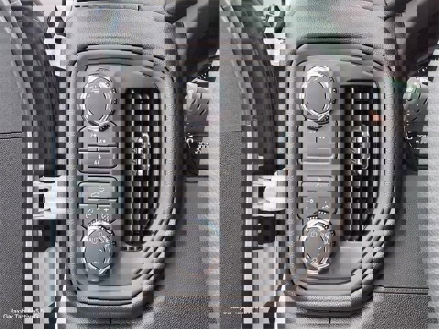 New 2026 GMC Sierra 3500 Pro image 18