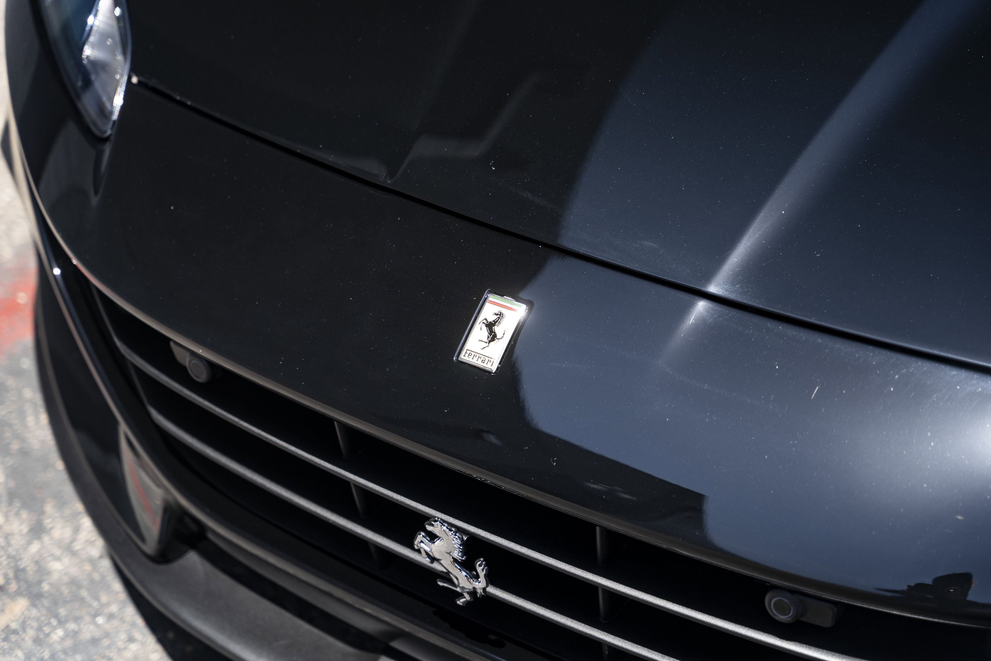 Certified 2023 Ferrari Portofino M RWD image 19