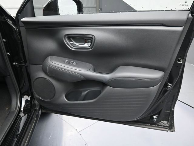 Certified 2026 Honda HR-V LX image 19