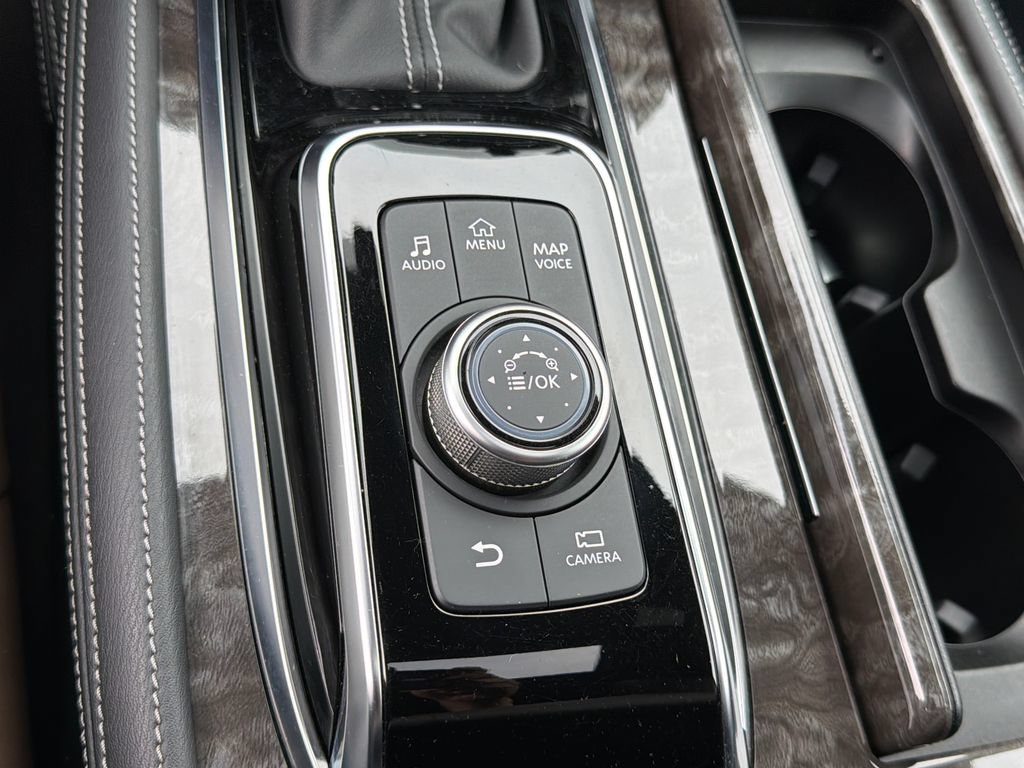 Used 2023 Nissan Armada Platinum w/ Captain's Chairs Package AWD/4WD image 32