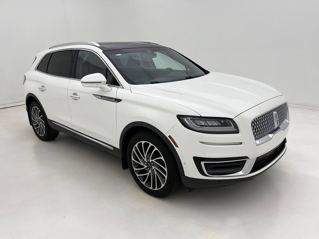 Used 2020 Lincoln Nautilus Reserve AWD/4WD image 2