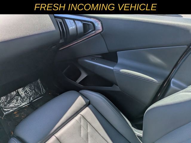 Used 2025 BMW X3 xDrive30i AWD/4WD image 12