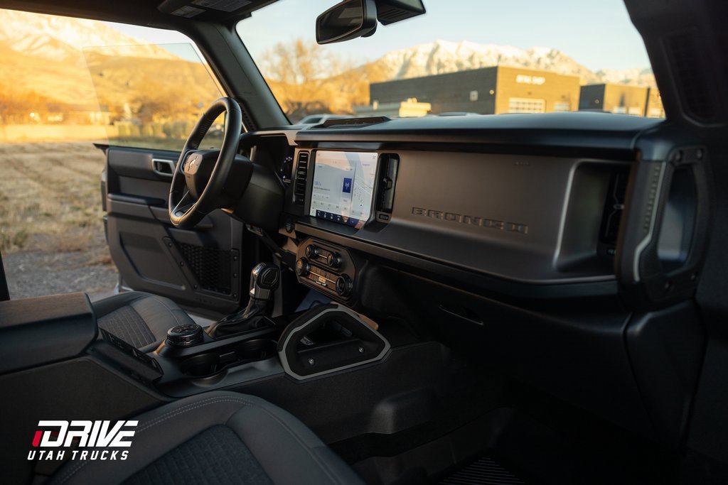 Used 2021 Ford Bronco Outer Banks image 13