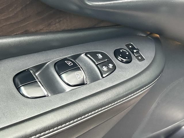 Used 2020 Nissan Murano Platinum w/ Cargo Package FWD image 19