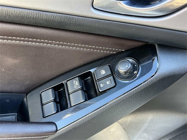 Used 2018 MAZDA MAZDA3 Touring image 25