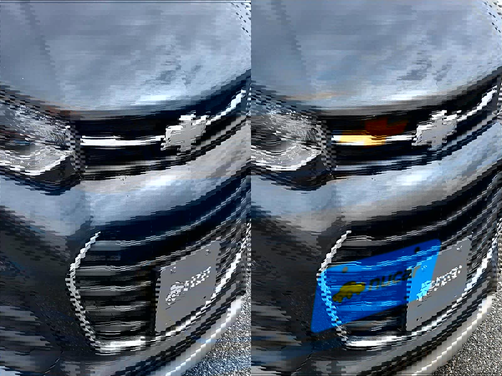 Used 2022 Chevrolet Trax LT w/ LT Convenience Package AWD/4WD image 30