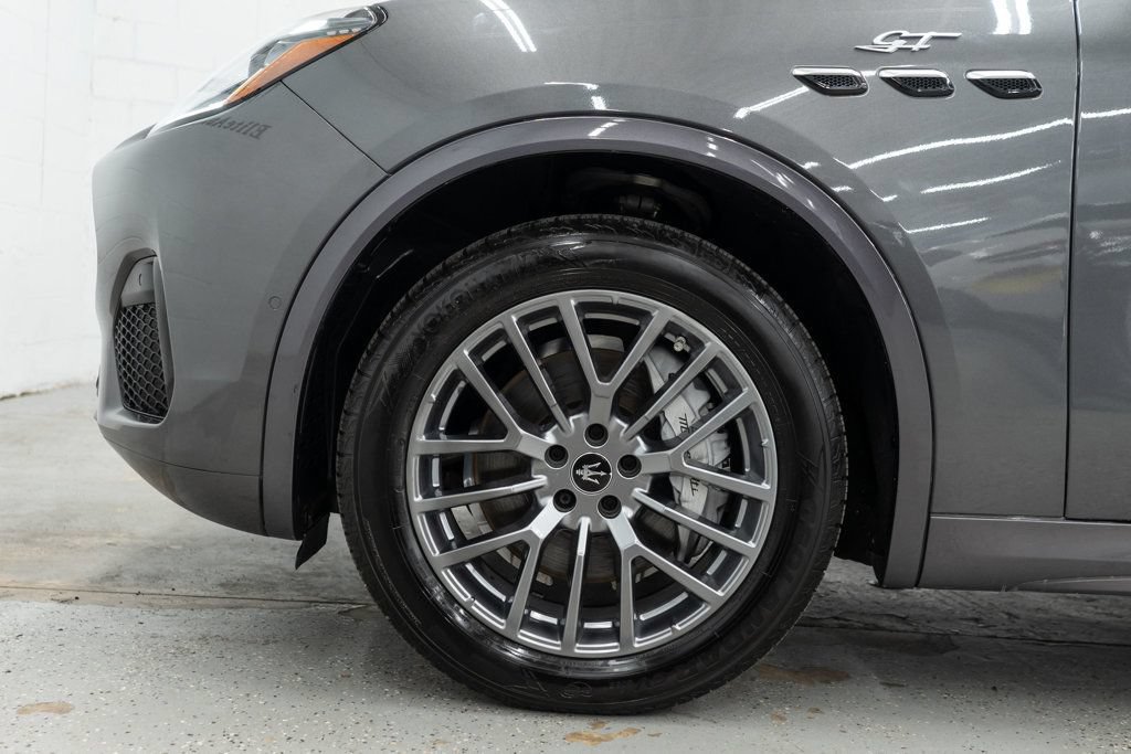 Used 2023 Maserati Grecale GT AWD/4WD image 32